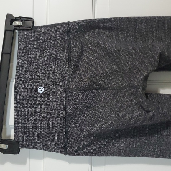 Lululemon Wunder Under HR 28inTights Luon Knit Heathered Black Sz 2 - Picture 4 of 4